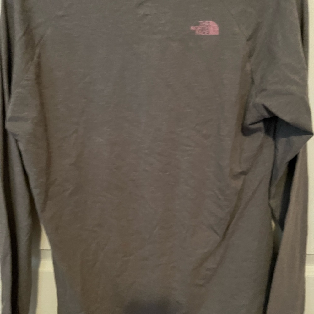 Long sleeved tee